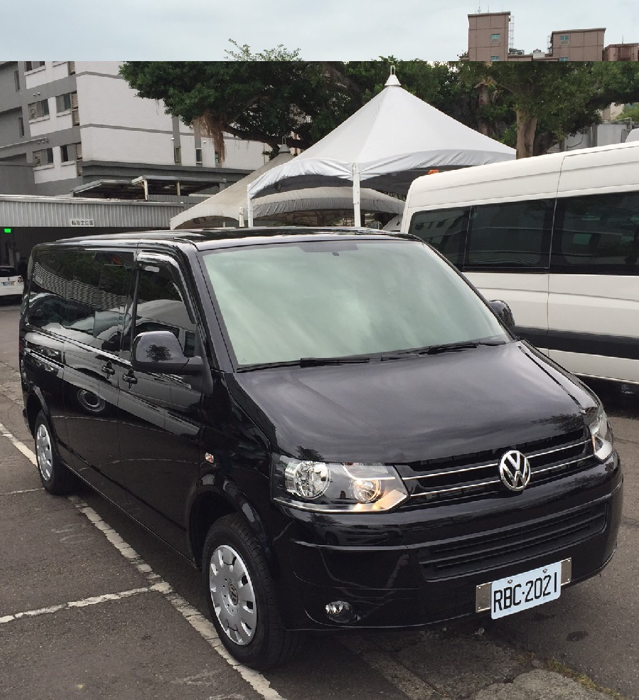 VW T5 九人座